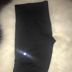 Lululemon size 10